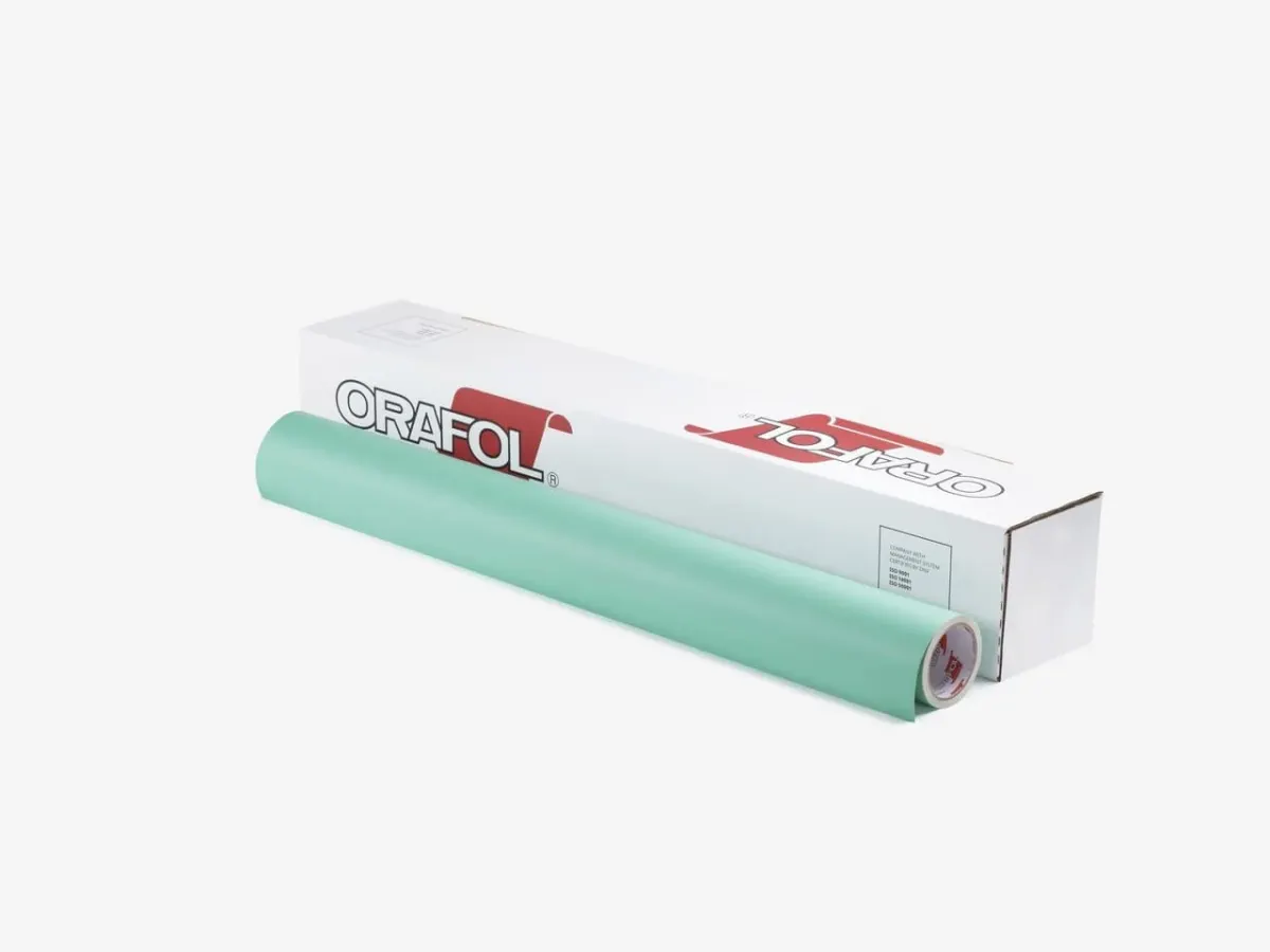 Плёнка ORACAL 641 M (1,26 × 50 м) 55 мат мятная